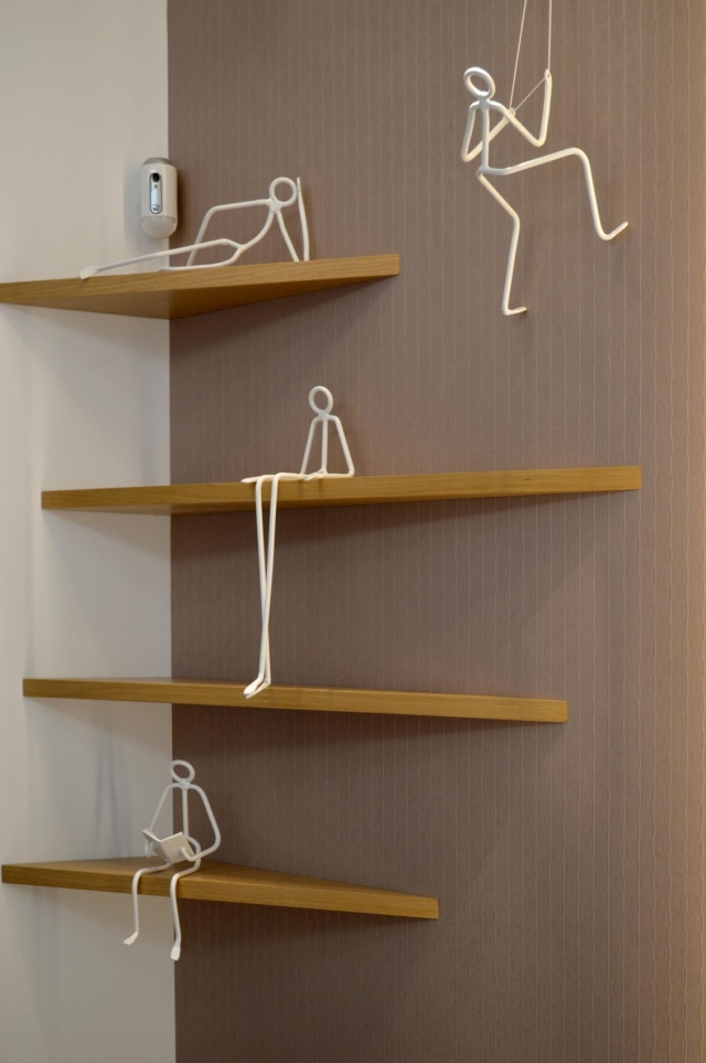 ESCULTURAS EN EL HALL