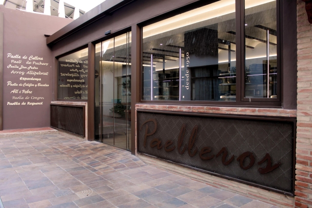 Fachada-por-el-día-01